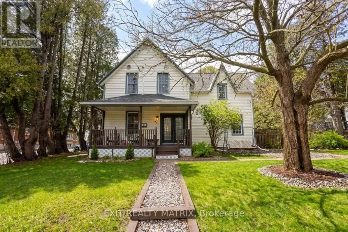 44 MILL STREET, Russell