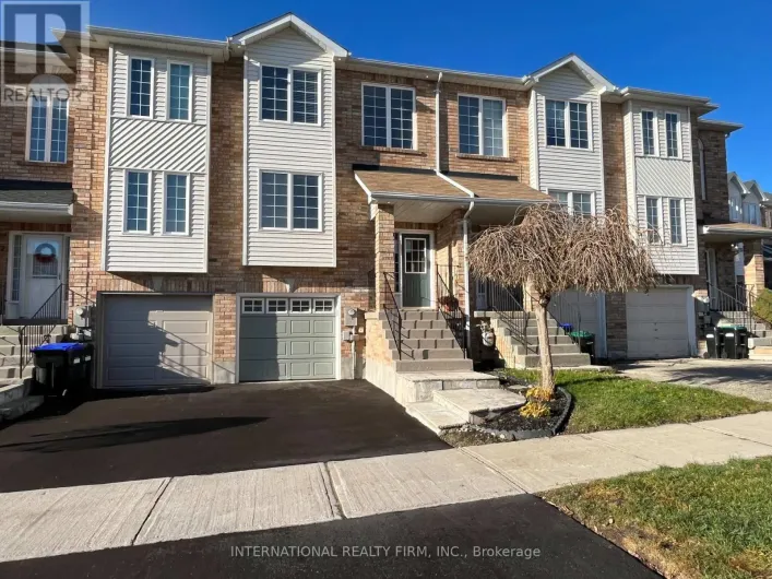 44 NATALE COURT, Bradford West Gwillimbury