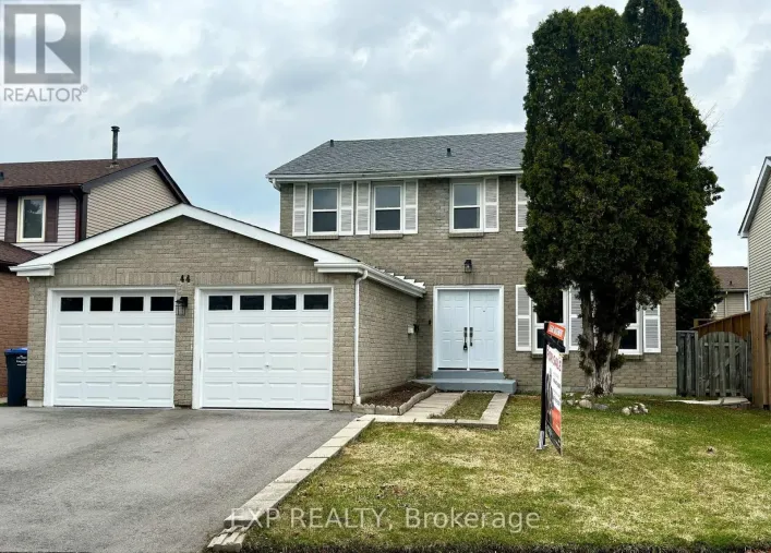 44 NEWCASTLE CRESCENT, Brampton