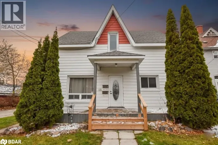 44 PARKSIDE Drive, Barrie