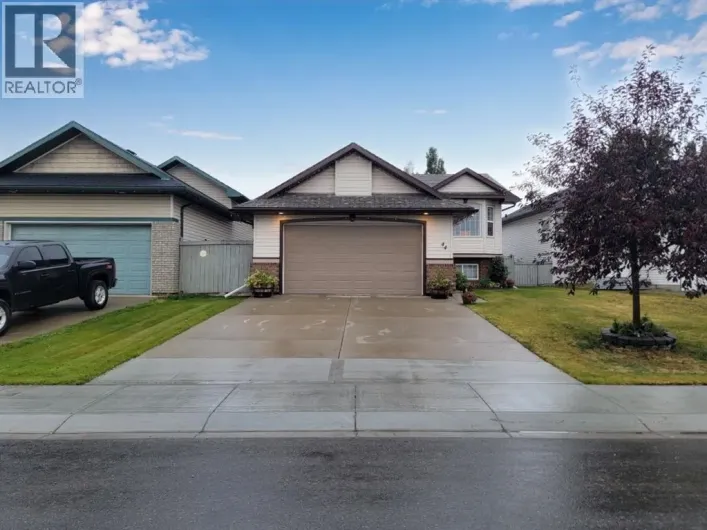 44 Pinnacle Way, Grande Prairie