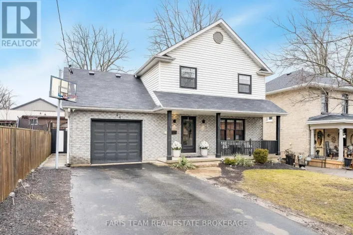 44 REGENT STREET, Kawartha Lakes