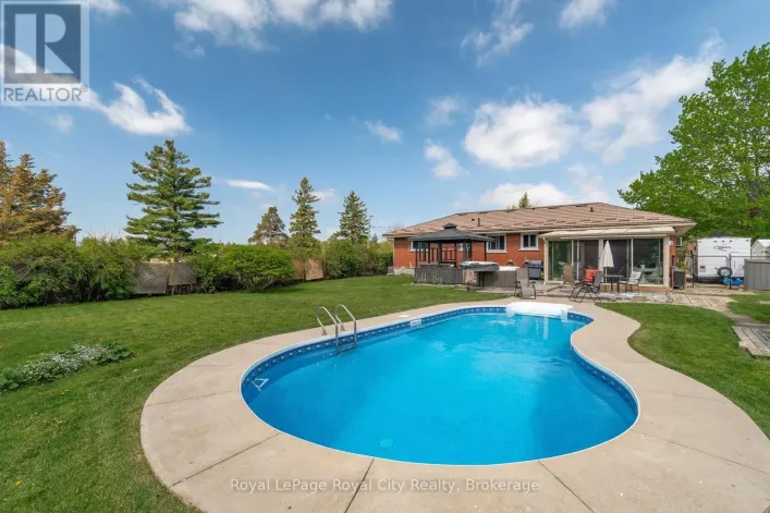 44 RIDGEWAY AVENUE, Guelph
