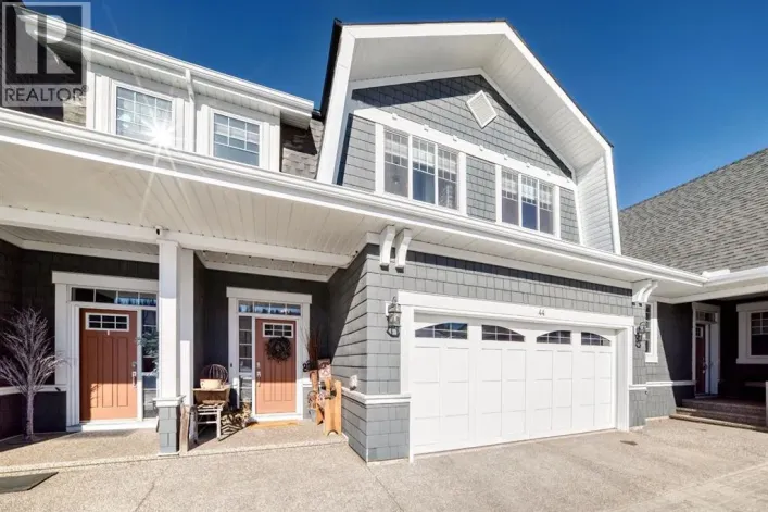 44 Riviera Way, Cochrane