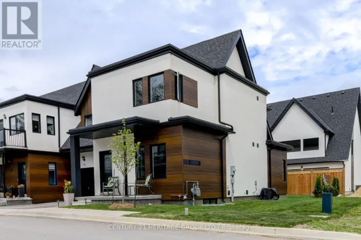 44 RUBY CRESCENT, Orillia