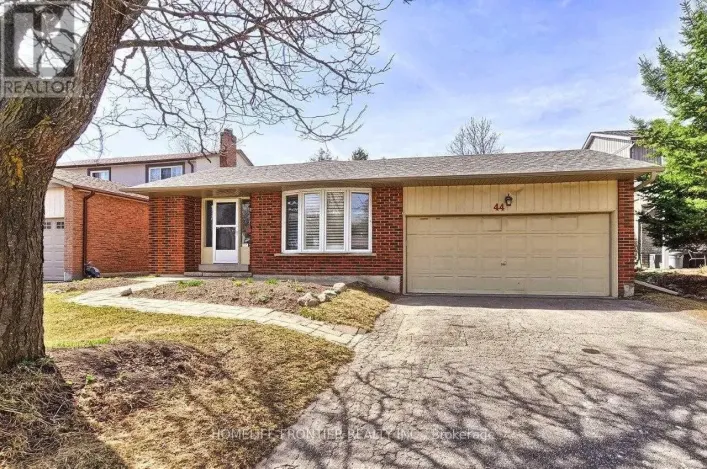 44 RUTLEDGE AVENUE, Newmarket