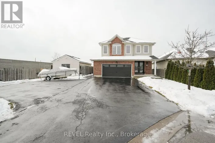 44 SIDARE COURT, Grimsby