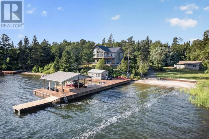 44 Storm Bay Road, Kenora