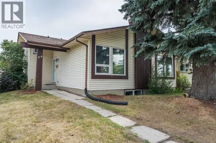 44 Templehill Drive NE, Calgary