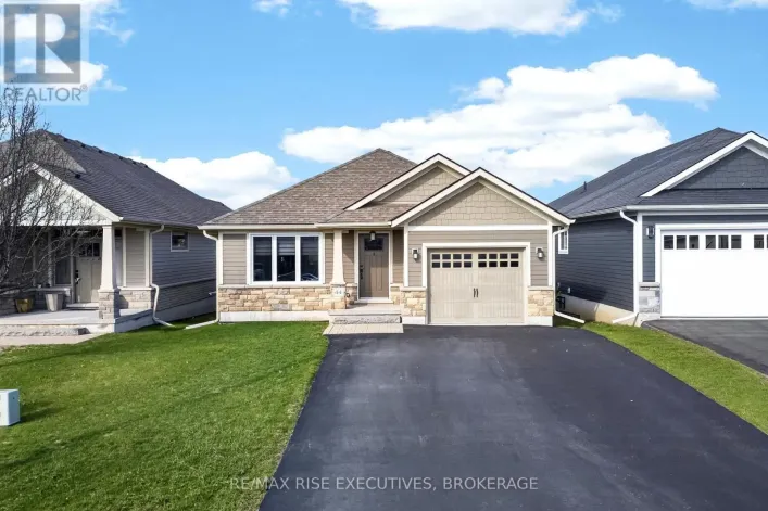 44 TESSA BOULEVARD, Belleville