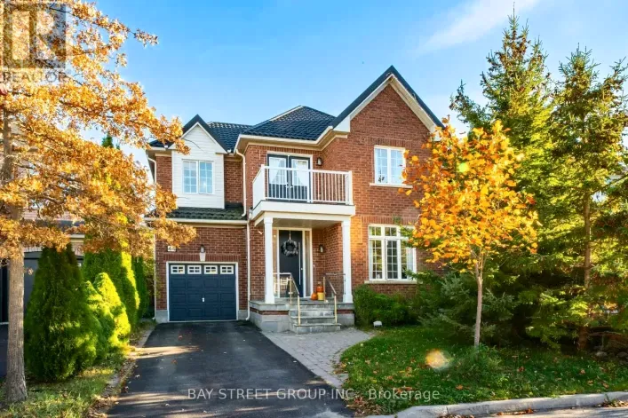 44 TRISH DRIVE, Richmond Hill