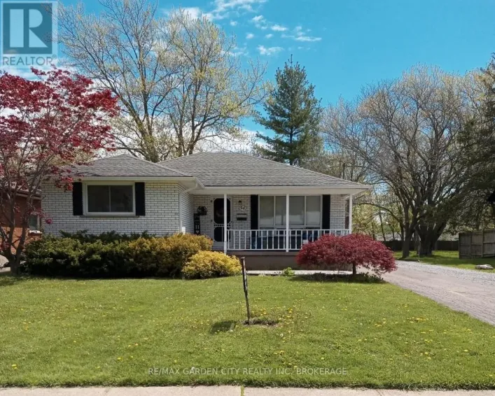 44 VALENCOURT DRIVE, Welland