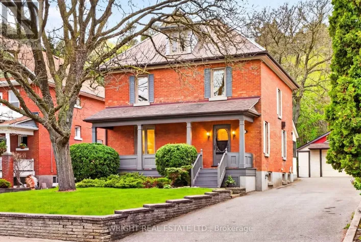 44 WALLACE STREET, Vaughan