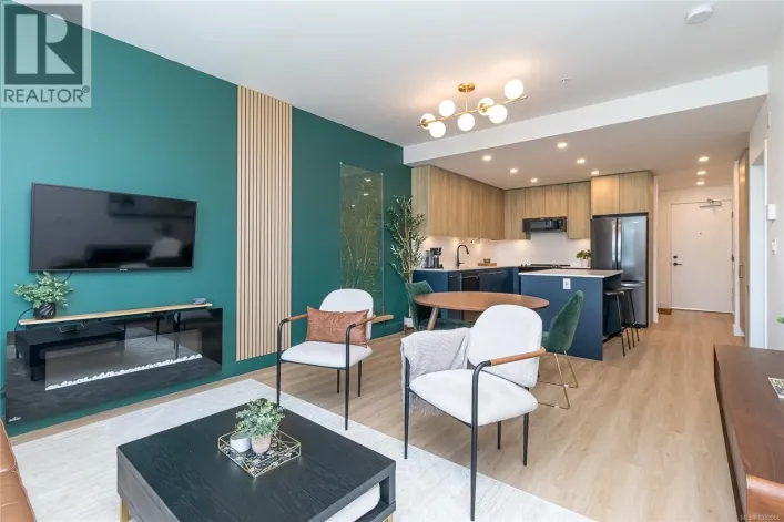 440 920 Reunion Ave, Langford