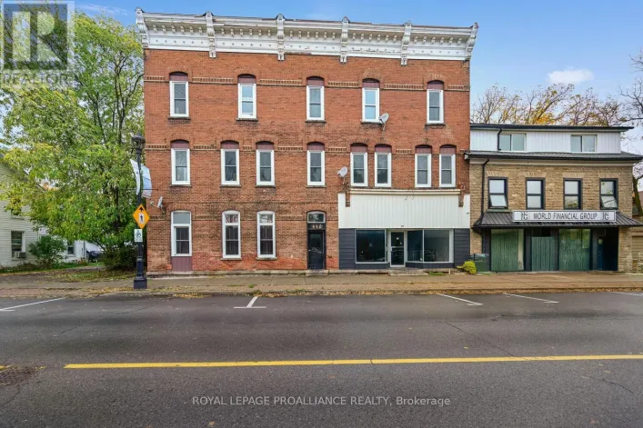 440 KING STREET W, Prescott