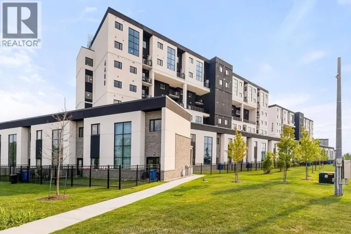 4400 LAURIER PARKWAY Unit# 531, LaSalle