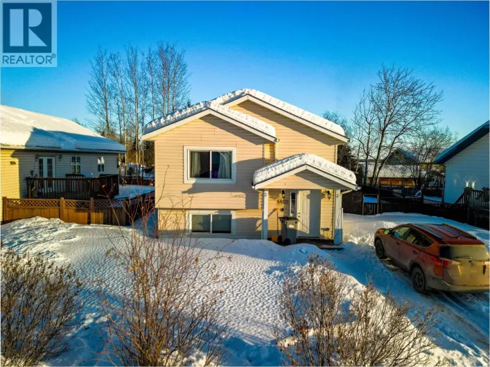 4405 HERITAGE CRESCENT, Fort Nelson