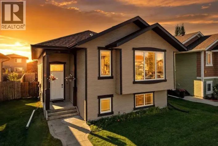 4407 54 Street, Rocky Mountain House