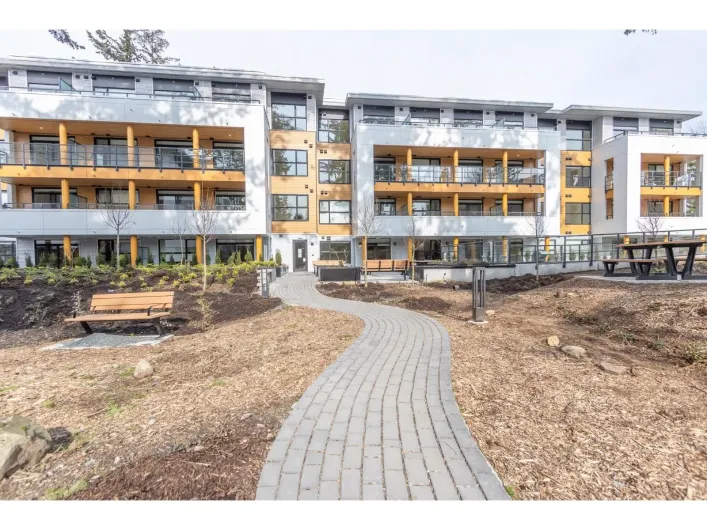 441 2635 KING GEORGE BOULEVARD, Surrey