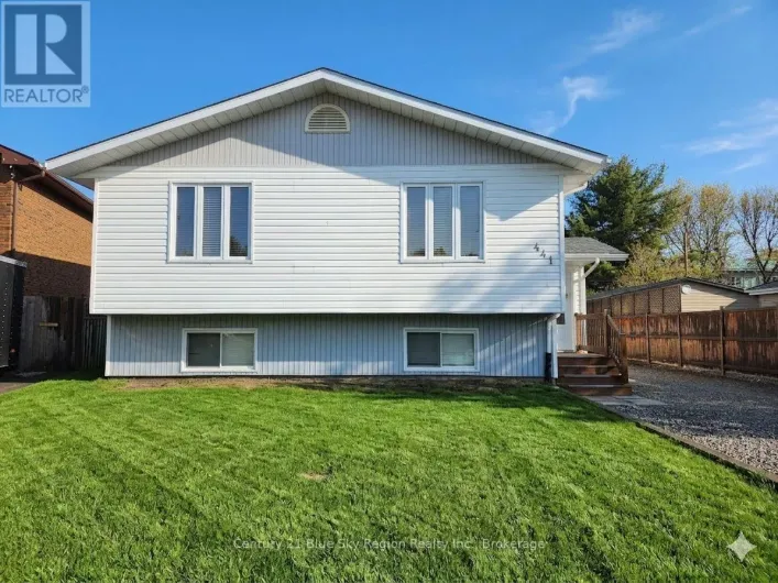 441 MAGEAU STREET, West Nipissing