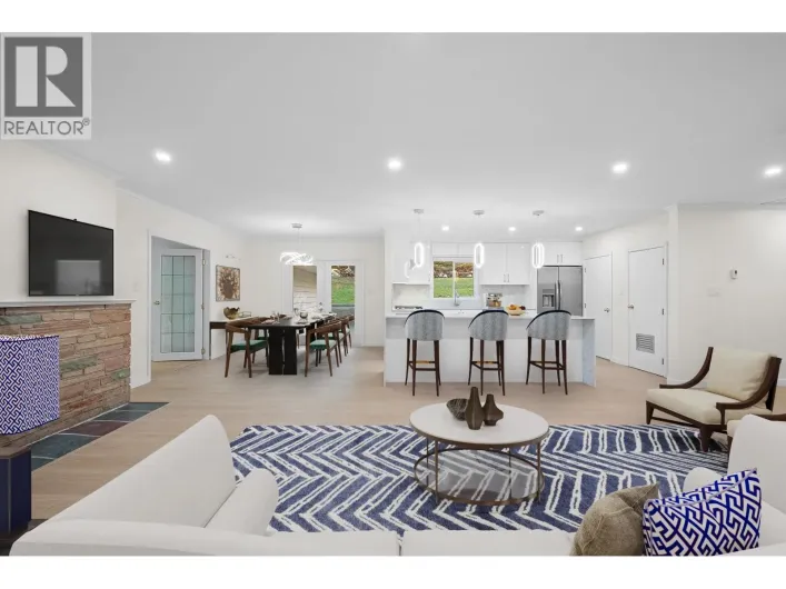 441 SOUTHBOROUGH DRIVE, West Vancouver