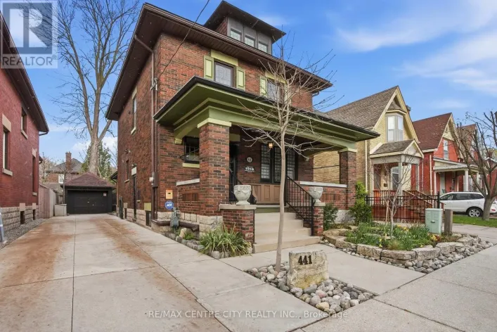 441 WOODMAN AVENUE, London East
