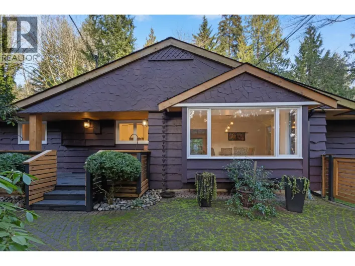 4411 STONE CRESCENT, West Vancouver