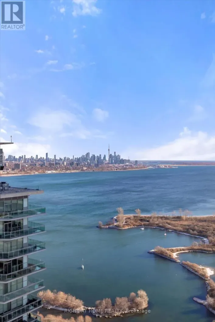 4415 - 30 SHORE BREEZE DRIVE, Toronto