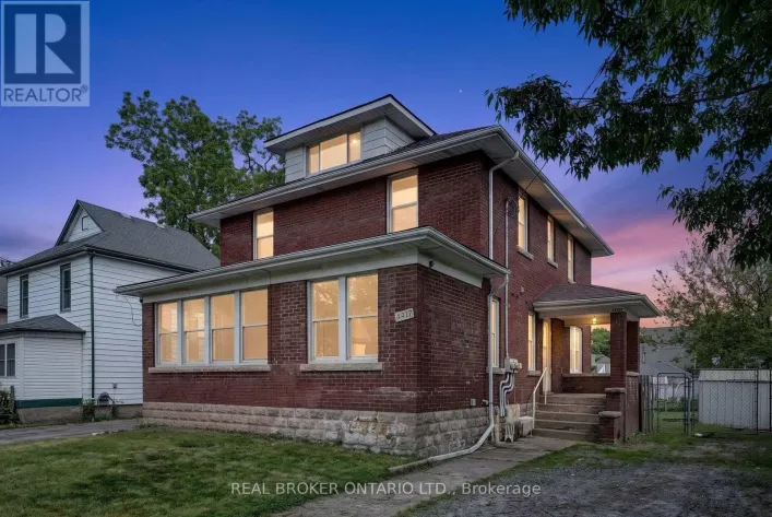 4417 ELLIS STREET, Niagara Falls