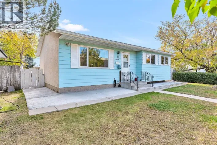 4419 Marlborough Drive NE, Calgary