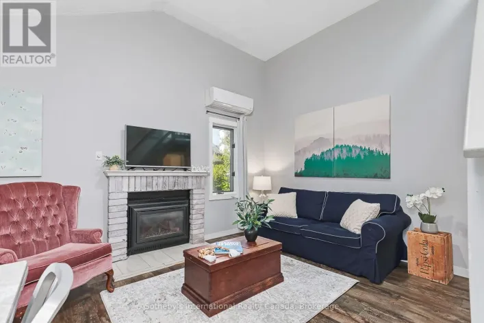 442 OXBOW CRESCENT, Collingwood