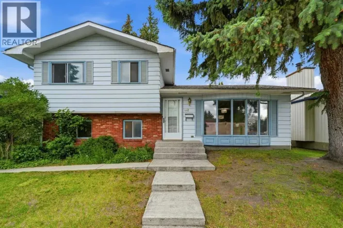 442 Queensland Place SE, Calgary