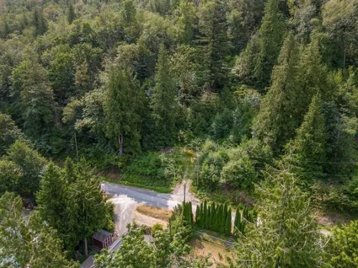 44296 BAYVIEW ROAD, Mission