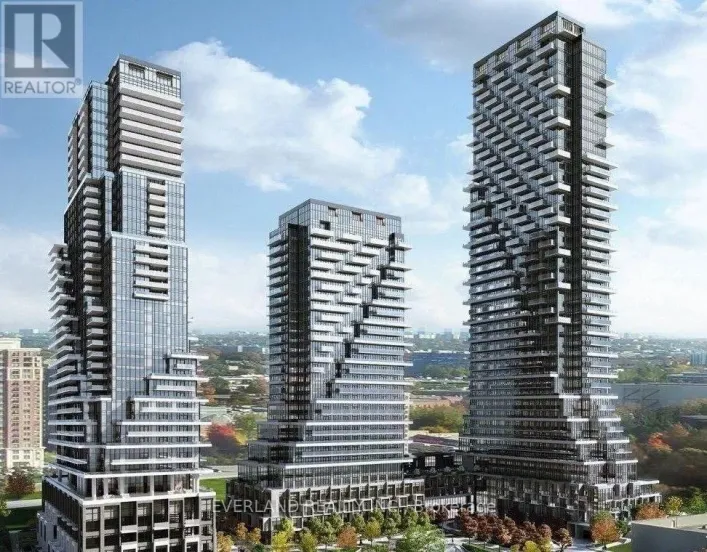 443 - 20 INN ON THE PARK DRIVE, Toronto