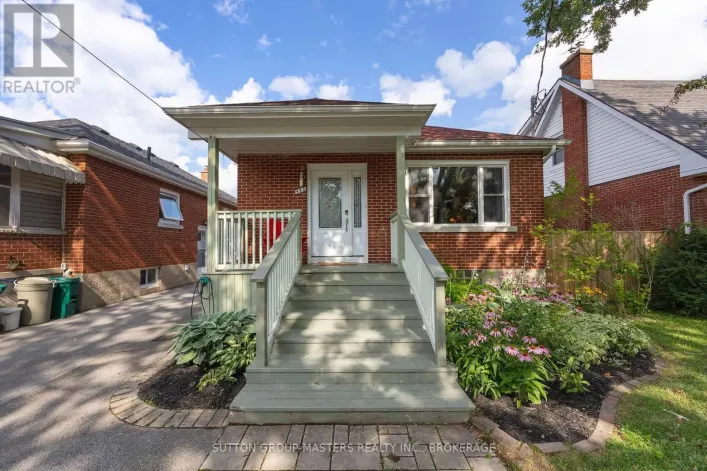 443 COLLEGE STREET, Kingston