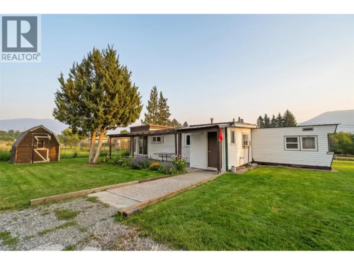 443 Morgan Avenue, Merritt