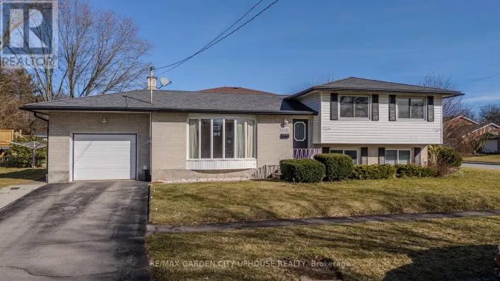 4430 DOVEWOOD DRIVE, Niagara Falls