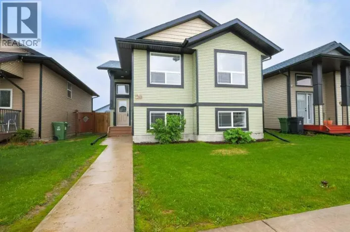 4431 54 Street, Rocky Mountain House