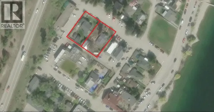 4433 4th Street, Peachland