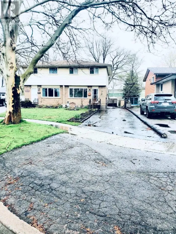 4433 MEADOWVALE DRIVE, Niagara Falls