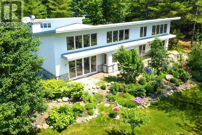 443465 CONCESSION 8 E, West Grey