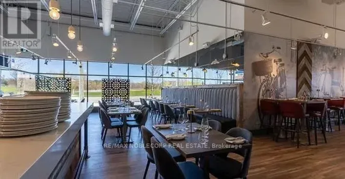 444 HOLLAND STREET W, Bradford West Gwillimbury