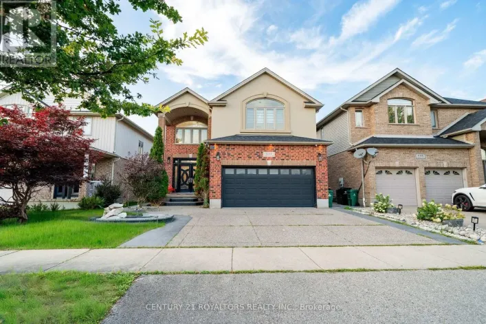 444 THOMAS SLEE DRIVE, Kitchener