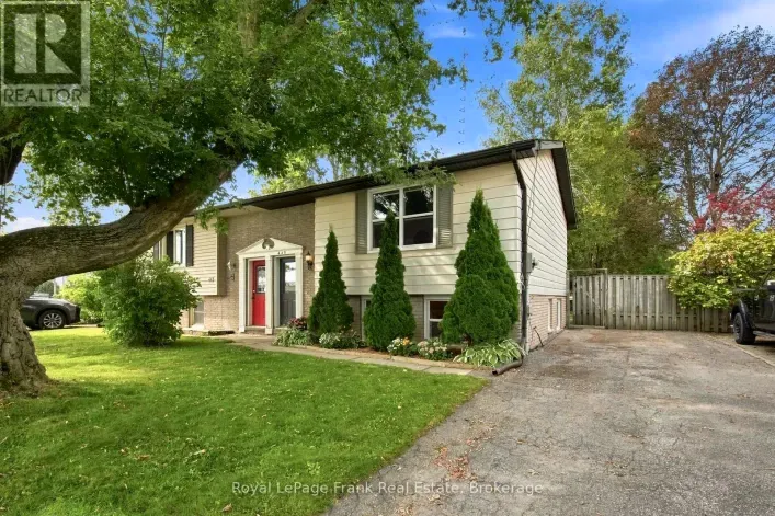 445 BAY STREET, Scugog