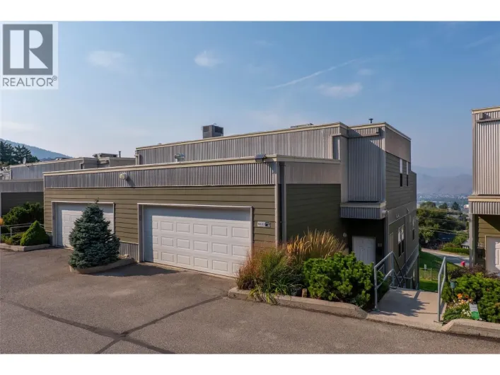445 DALGLEISH Drive Unit# 10, Kamloops