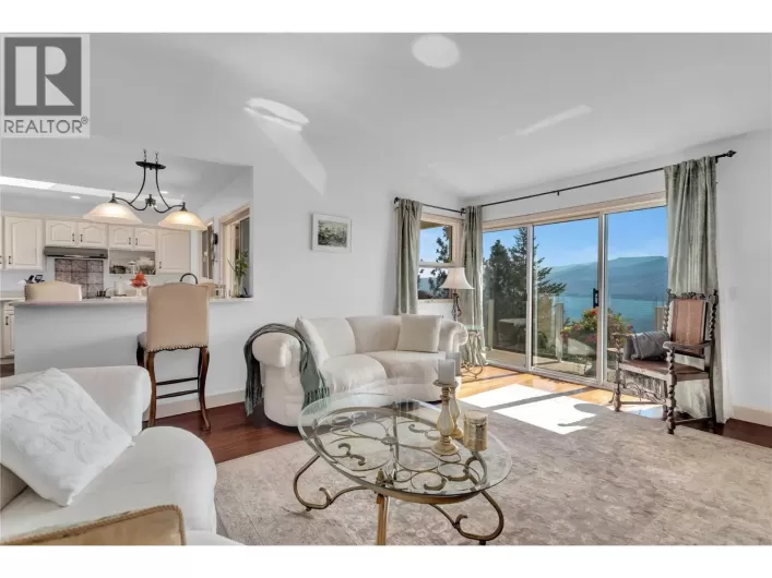 4450 Ponderosa Drive Unit# 203, Peachland