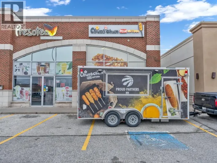 4450 Walker Rd, Windsor