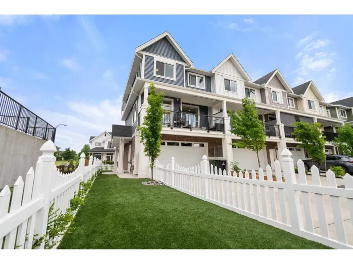 44529 FRESHWATER DRIVE|Sardis South, Chilliwack