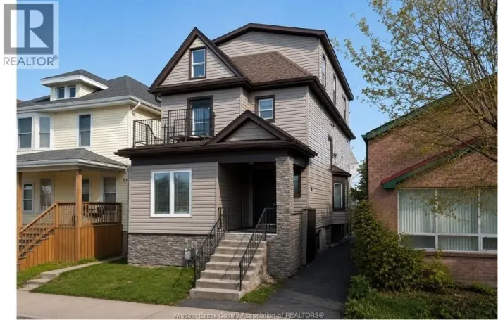 446 WYANDOTTE STREET West, Windsor