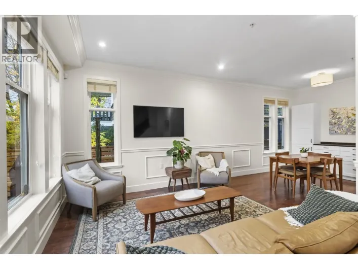 4463 WELWYN STREET, Vancouver